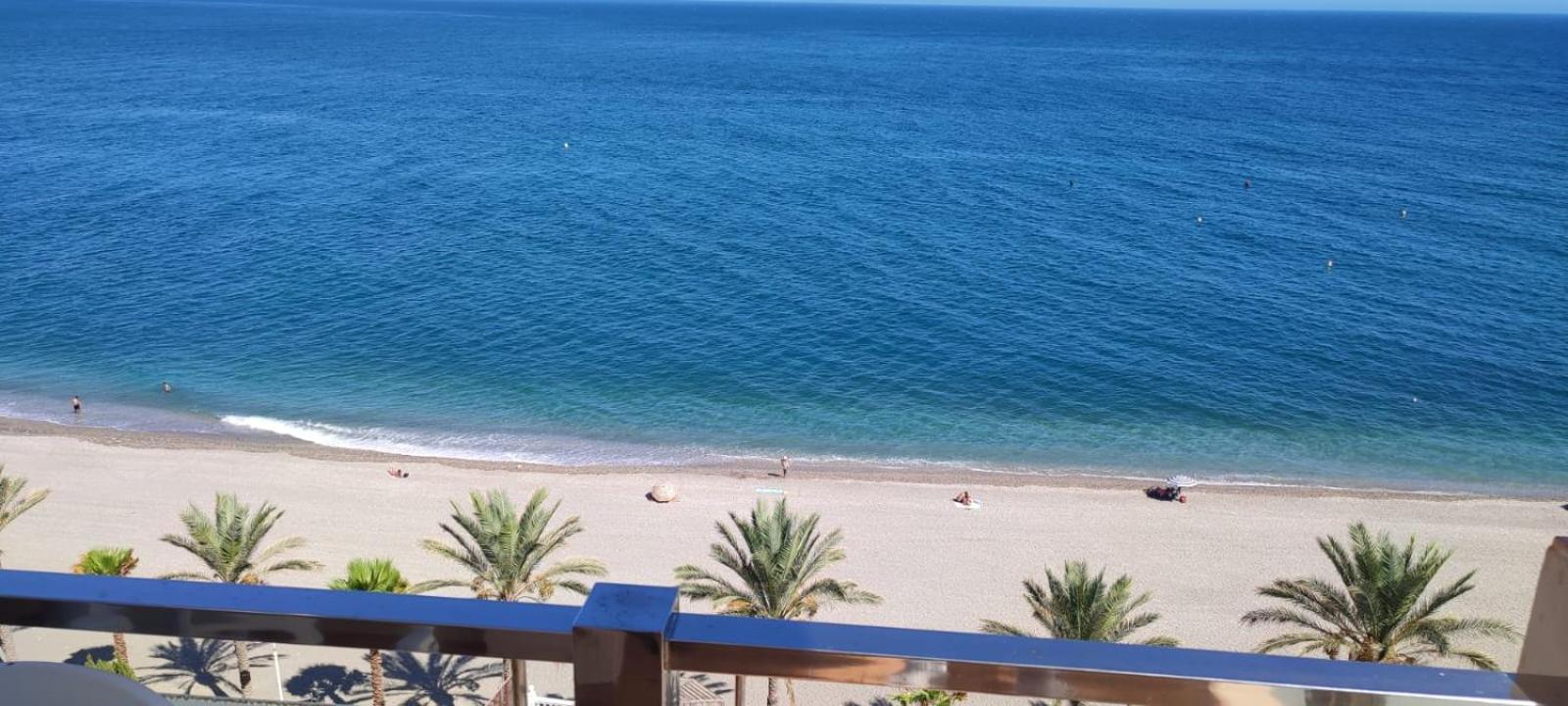 Duplex Castell De Ferro Daire Dış mekan fotoğraf